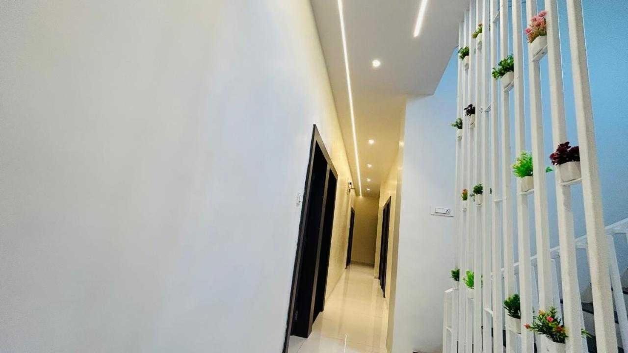 Oyo Hotel Elite Chandrapur Bagian luar foto